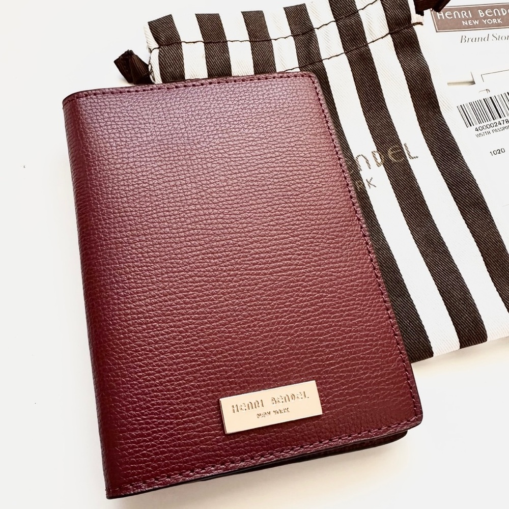 Henri Bendel Passport Cover With Dust Bag & Story Burgundy NWT